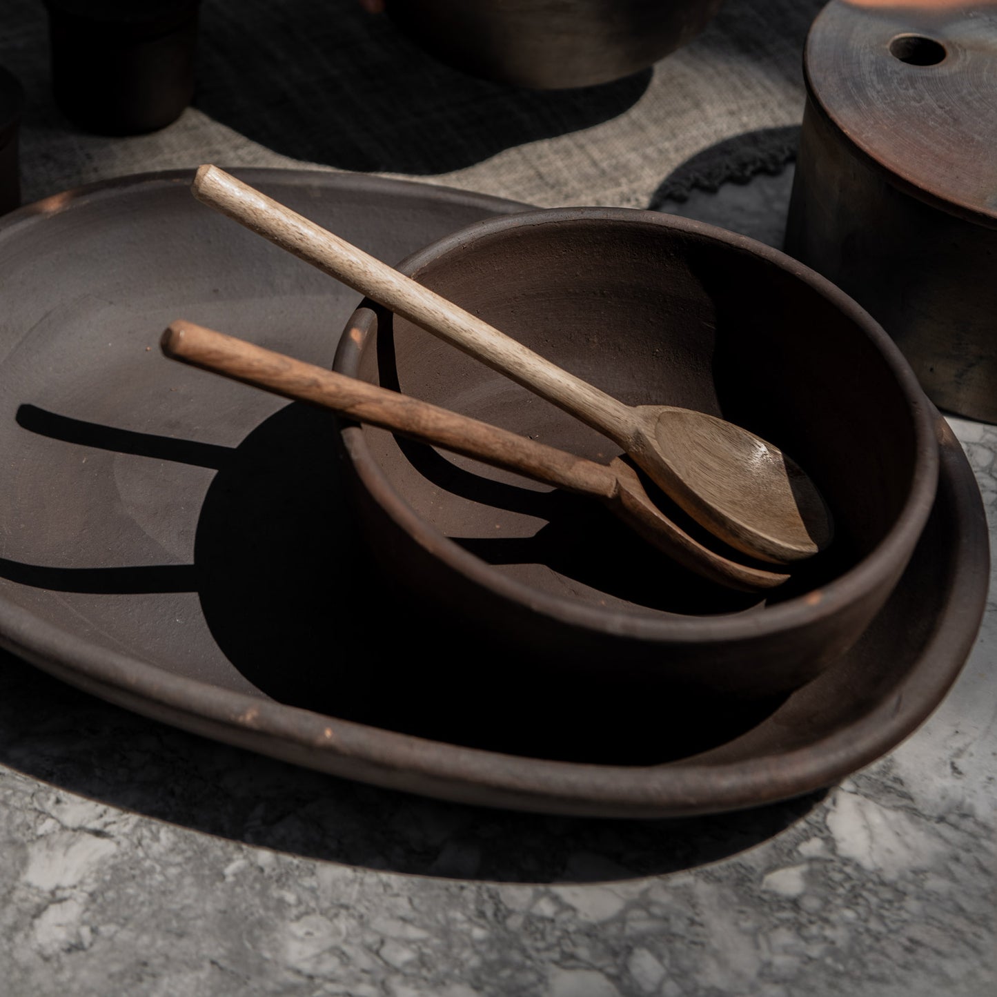 Brown Terracotta Oval Tray - Details