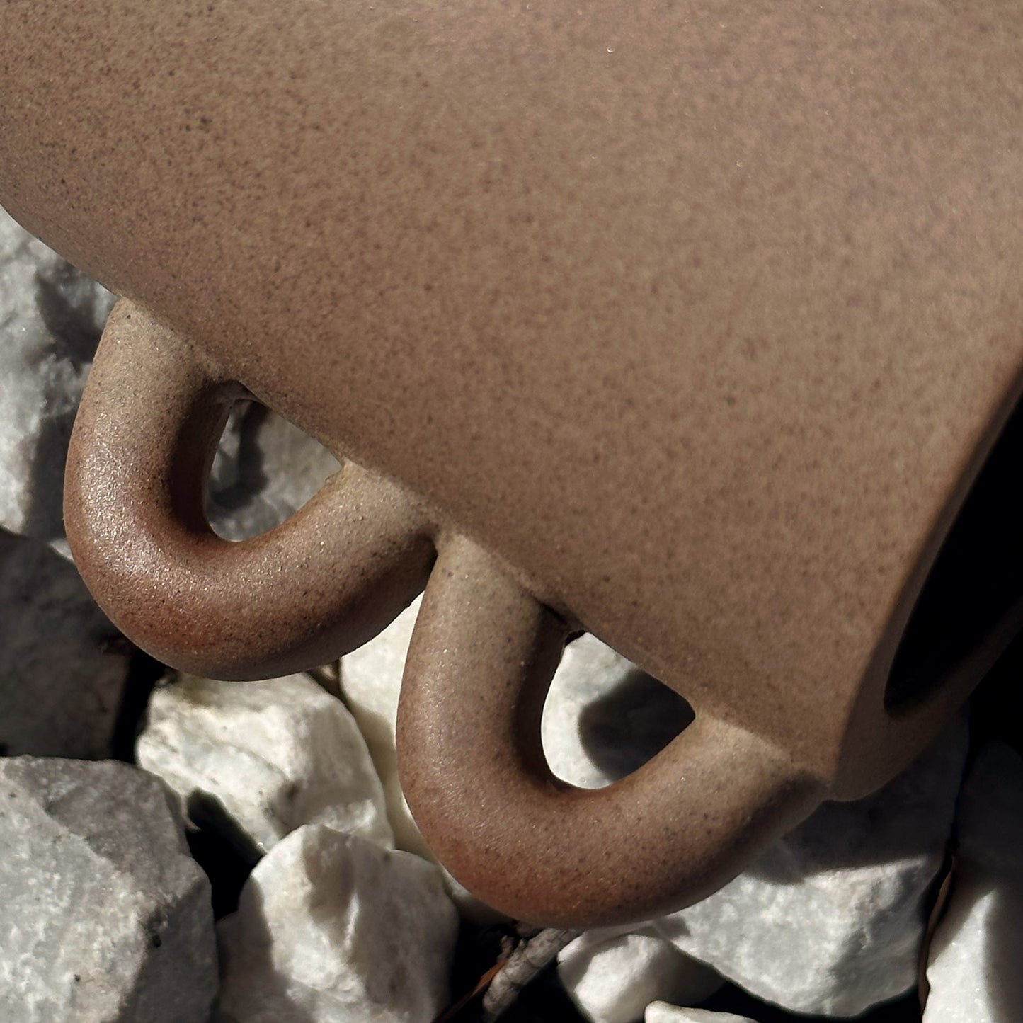 Small Looped Pot Details