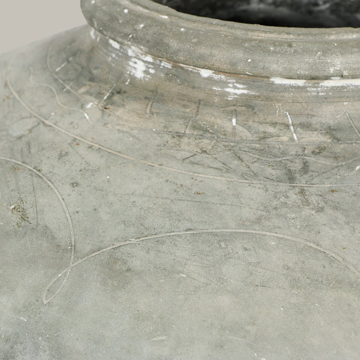Vintage Mud Pot detail