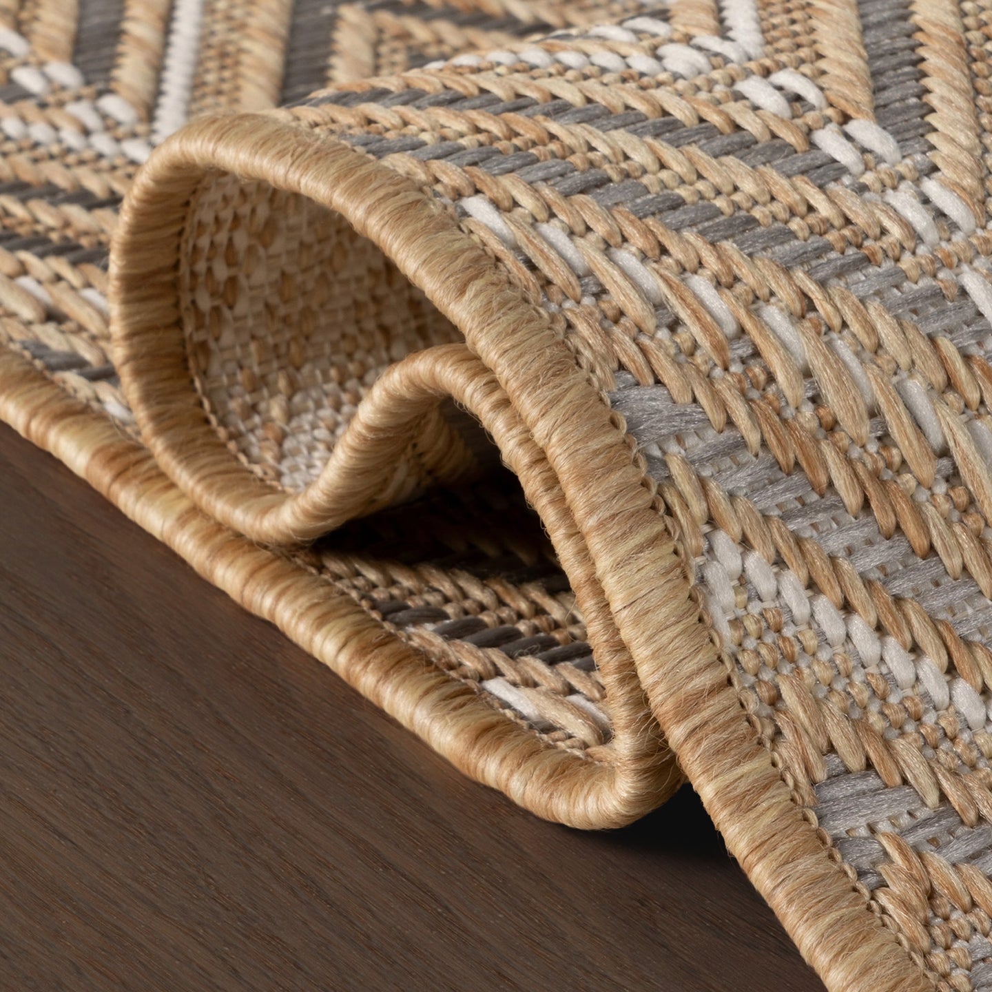 Katie Chevron Outdoor Rug polypropylene gray and natural pattern edge details
