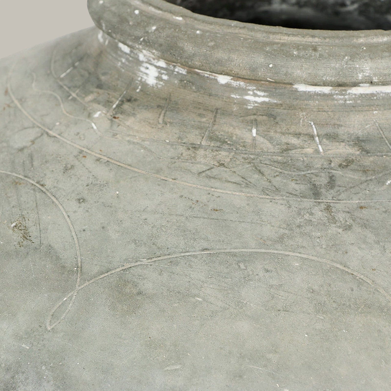 Vintage Mud Pot detail
