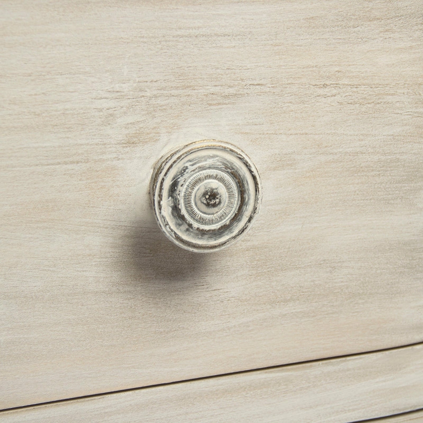 Whitney Three Drawer Chest knob